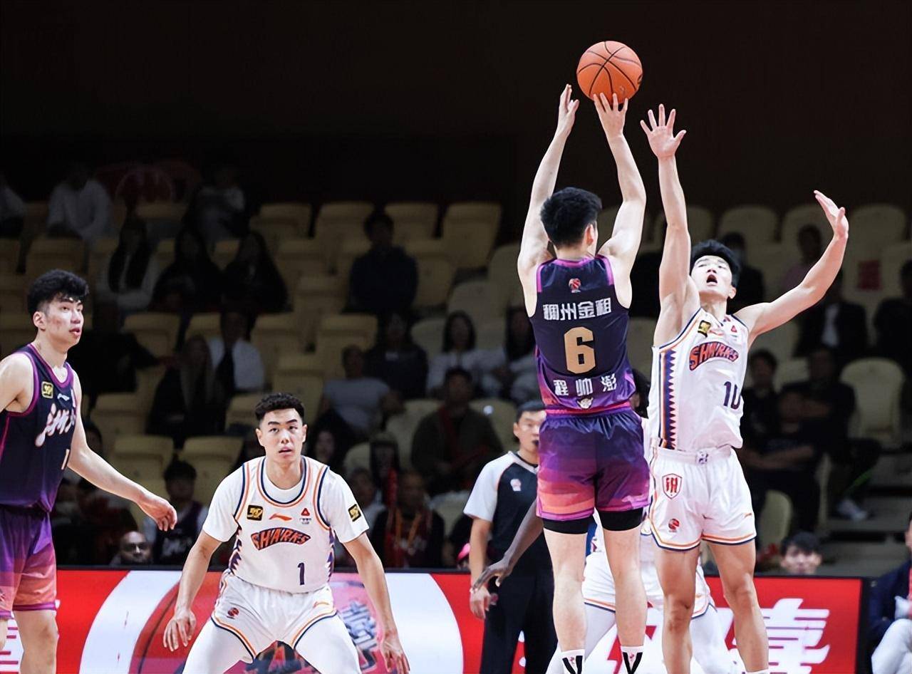 关于中国篮球历史上最具纪念意义的瞬间回顾的信息 关于中国篮球历史上最具纪念意义的瞬间回顾的信息