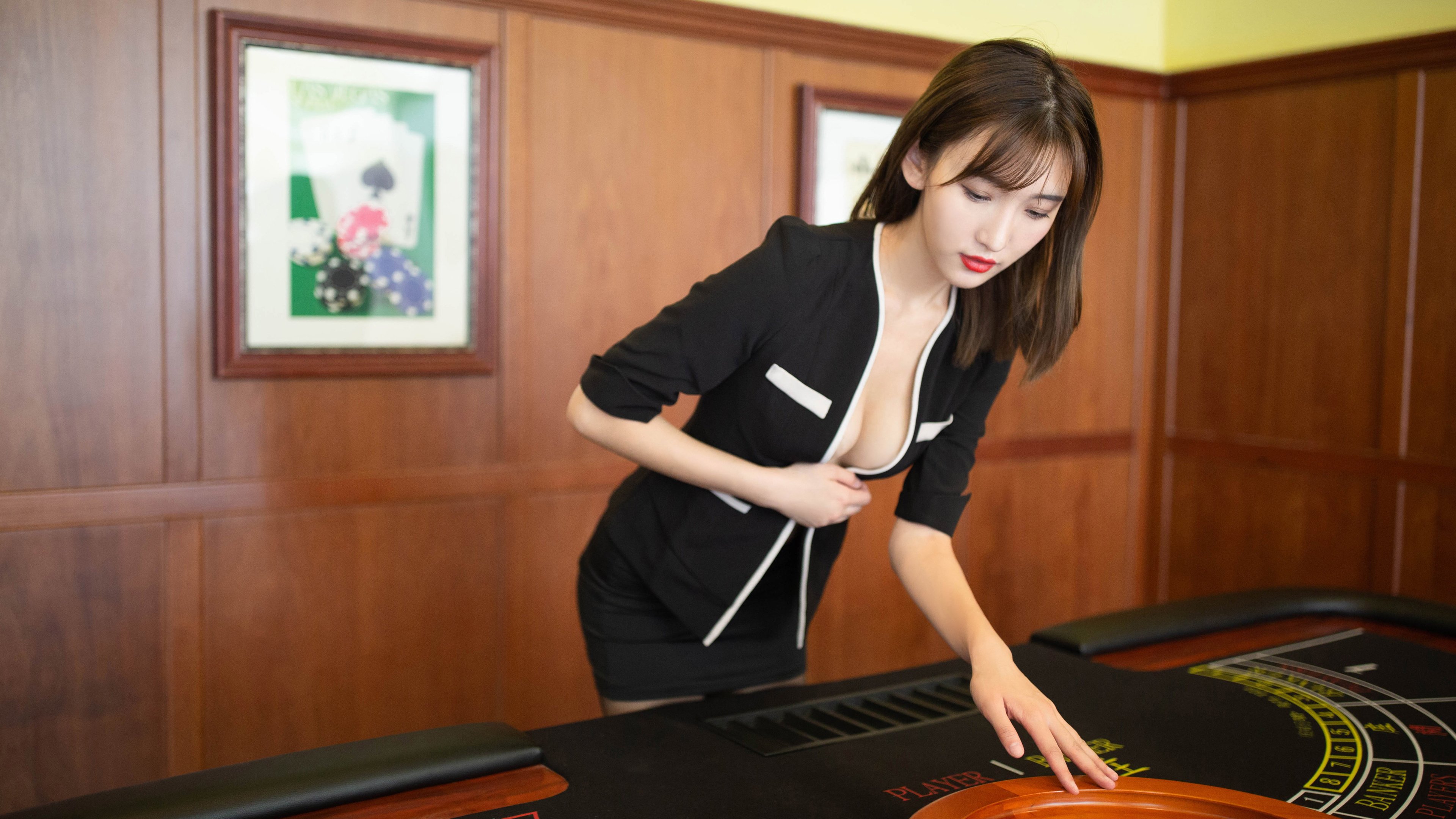 乐鱼体育-联赛冠军再度夺得胜利，稳扎稳打呼声不绝，联赛冠军数量排名