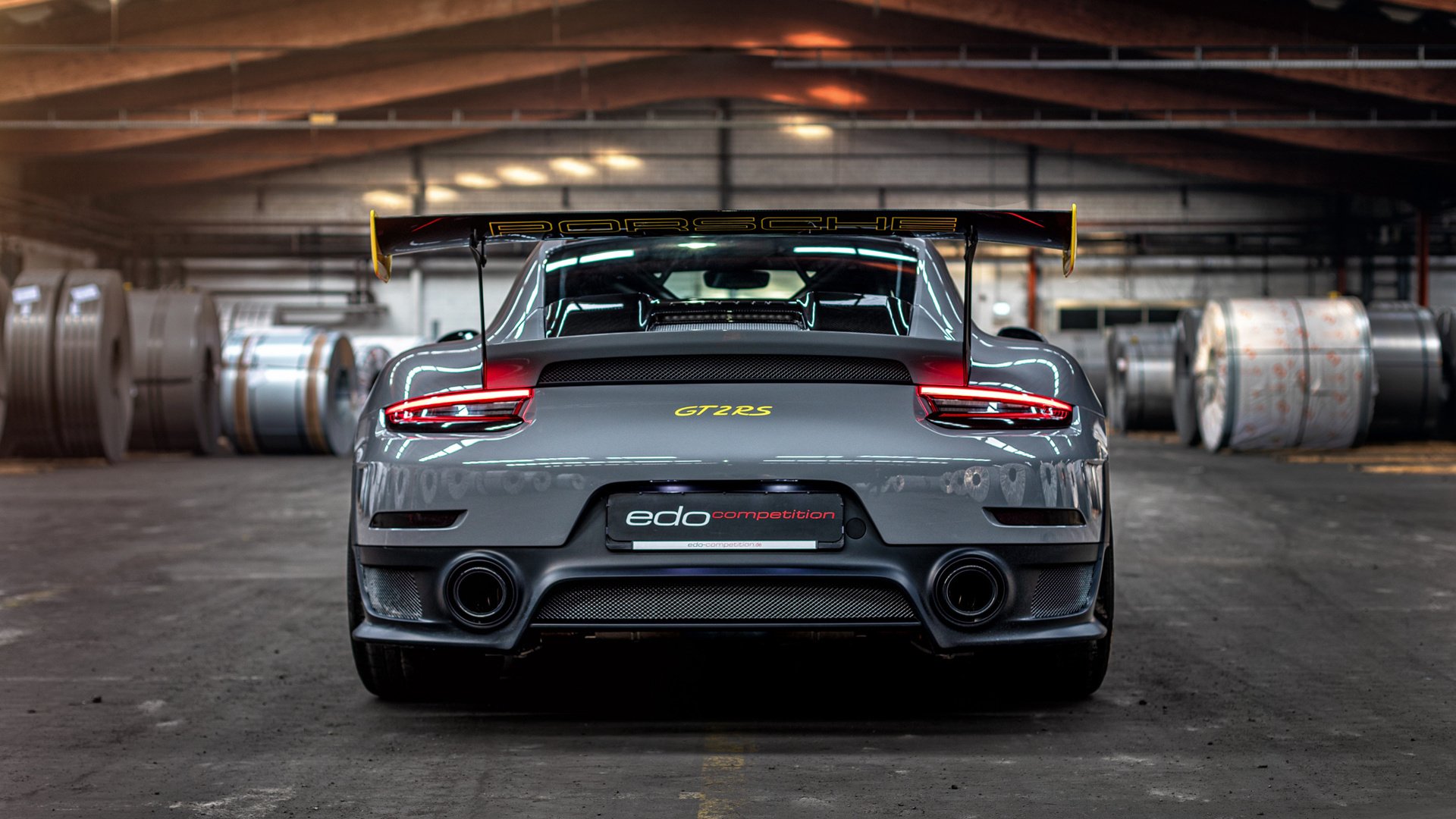 意甲冠军争夺白热化:国米誓要夺冠,国米意乙冠军