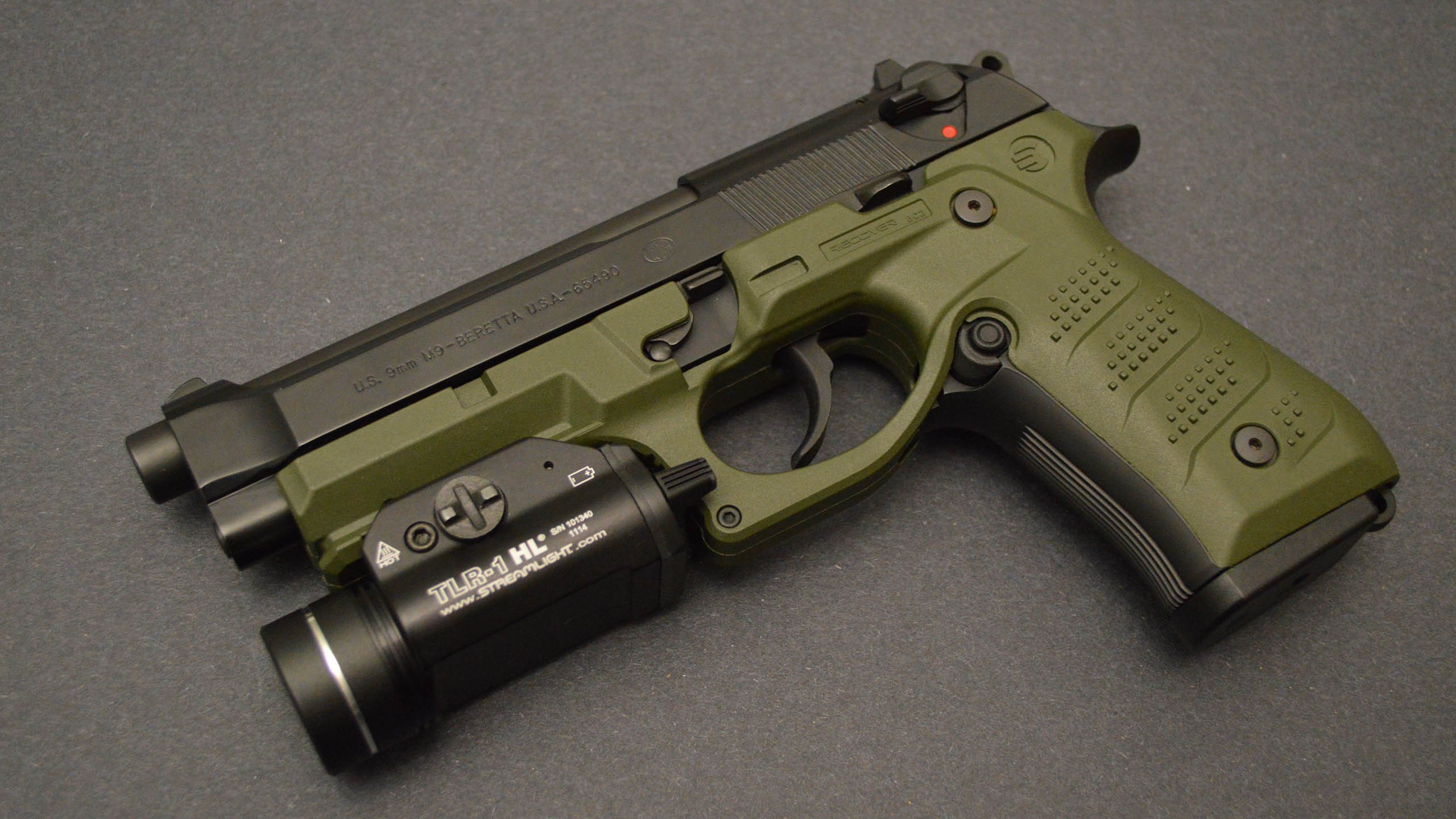 掘金主帅与球员一对一谈心促进相互信任,掘金对队员